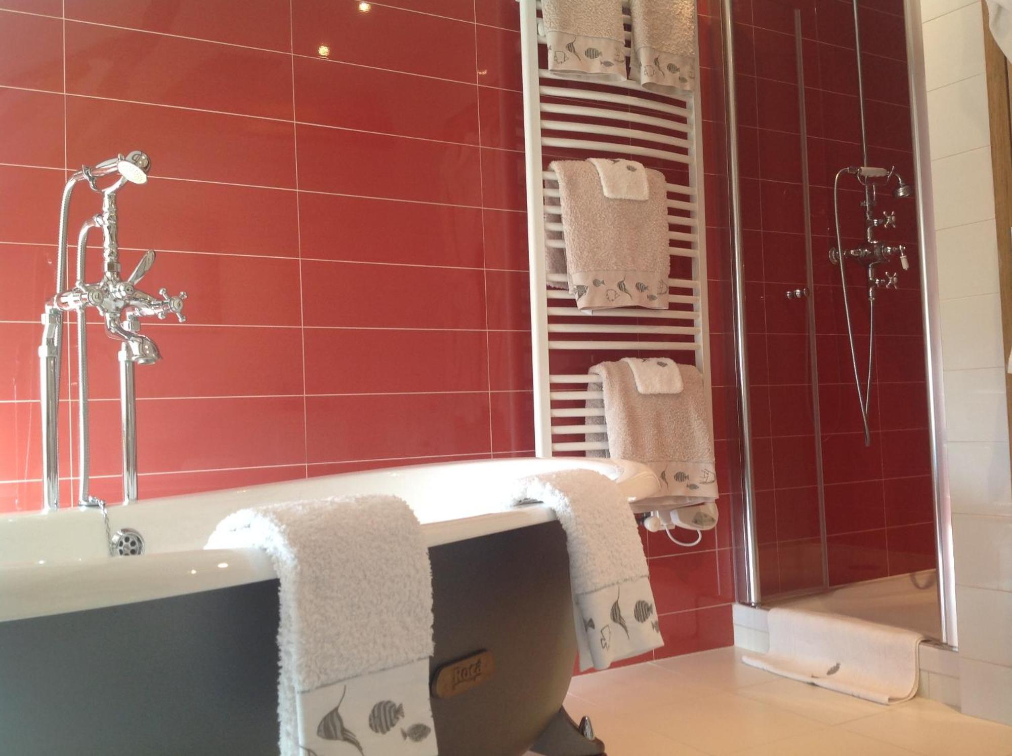 Manoir De La Rogerais & Spa Beaussais Sur Mer Rom bilde